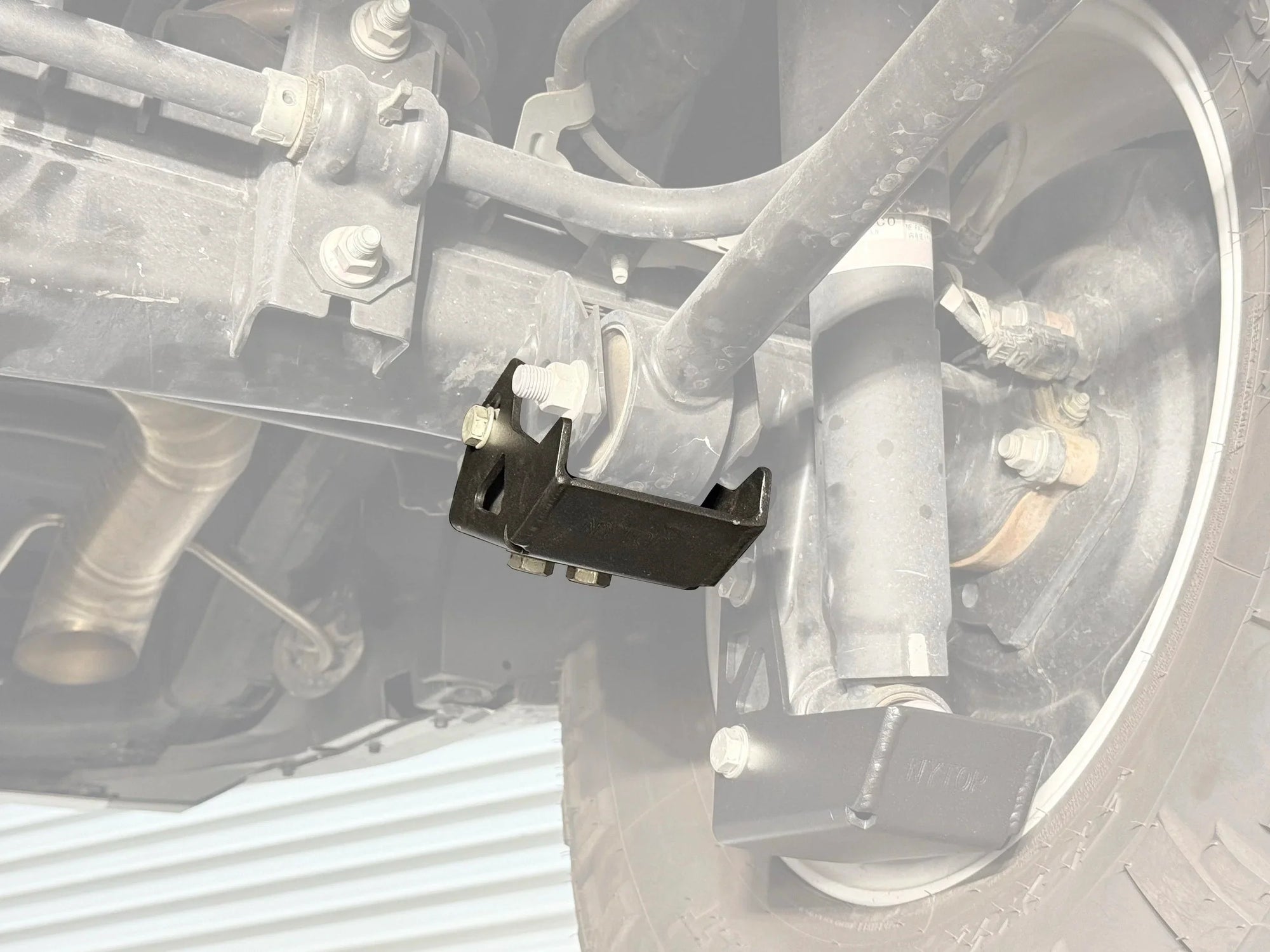 2024-Current Lexus GX550/Toyota Land Cruiser Lower Trailing Arm Skid Plate Kit
